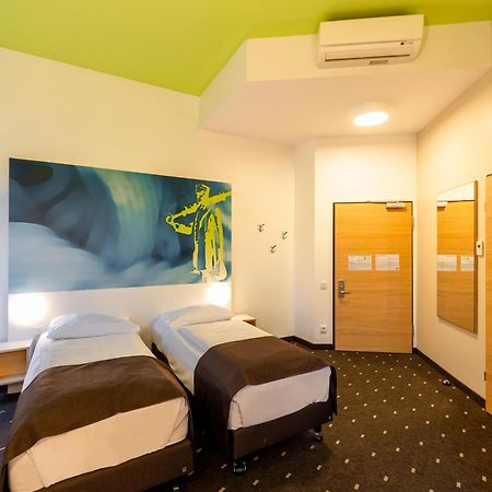 B&B Hotel Krefeld Dış mekan fotoğraf