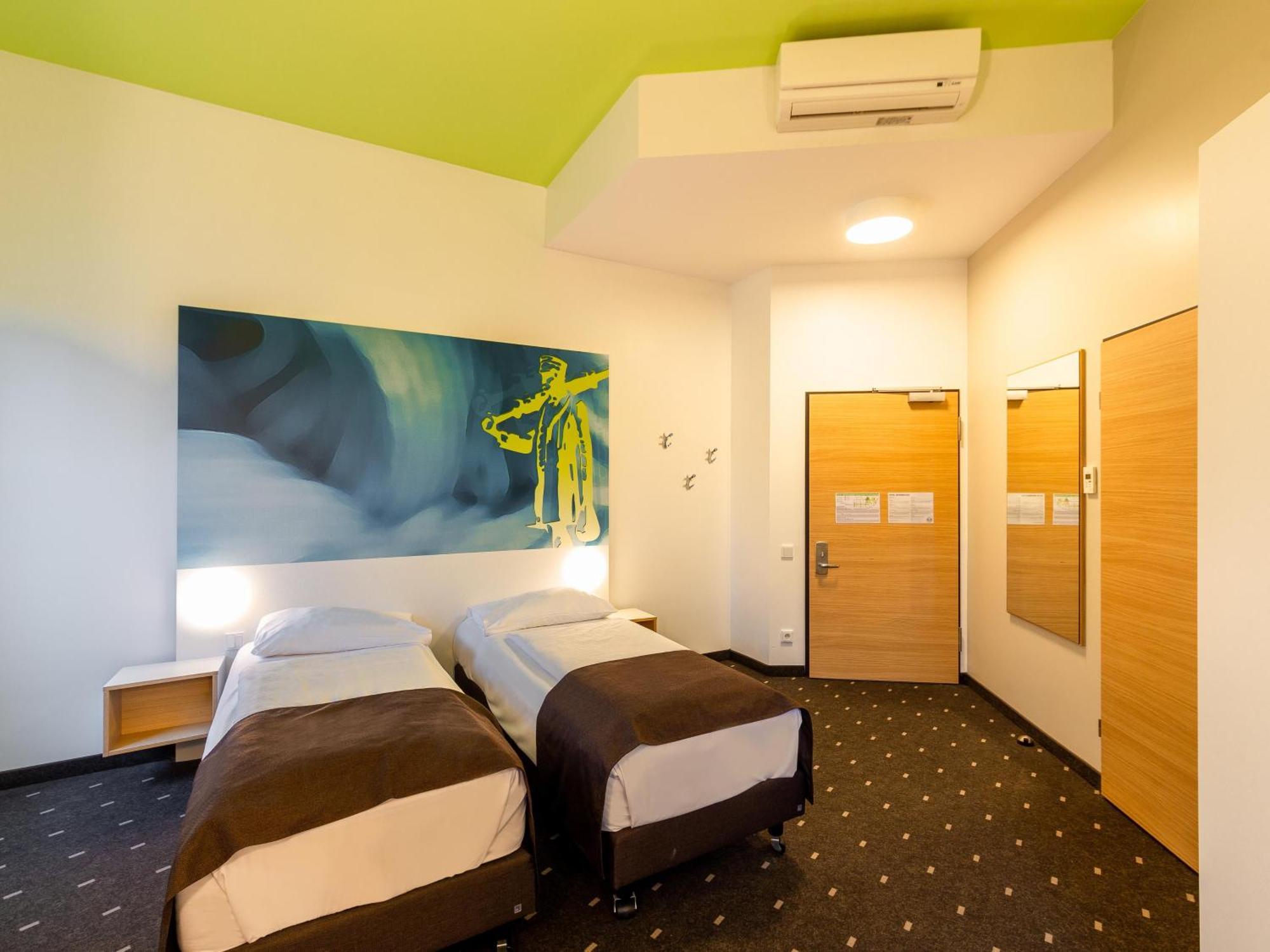 B&B Hotel Krefeld Dış mekan fotoğraf