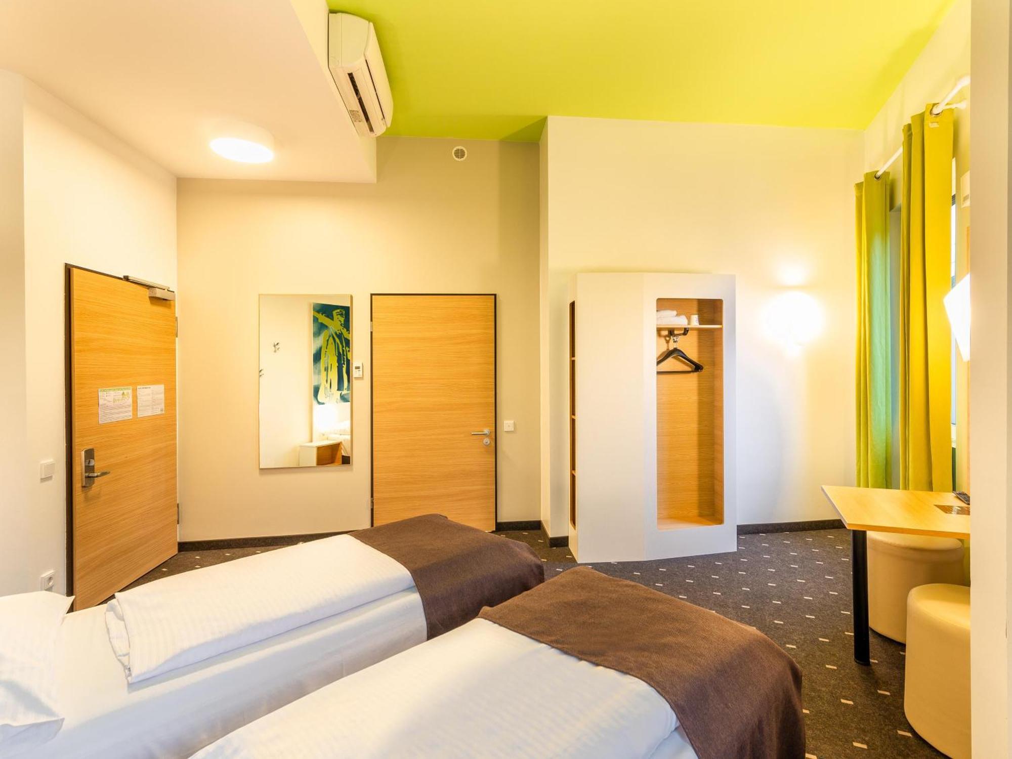B&B Hotel Krefeld Dış mekan fotoğraf